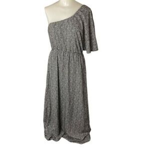 Bar lll black and white print one shoulder maxi dress Small